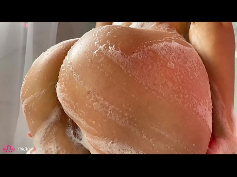 ❤️ 布鲁内特在淋浴时用振动器自慰阴部达到强烈的高潮 ❤️❌ Anal porn️❤