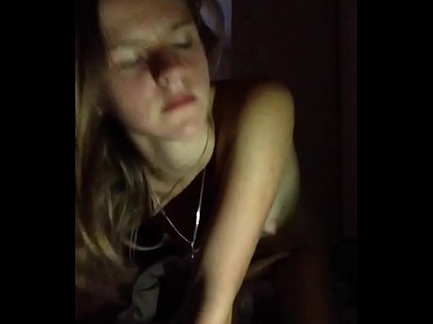 ❤️ 一个女孩自慰并射精 ❤️❌ Anal porn️❤